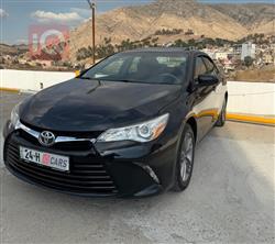 تۆیۆتا کامری